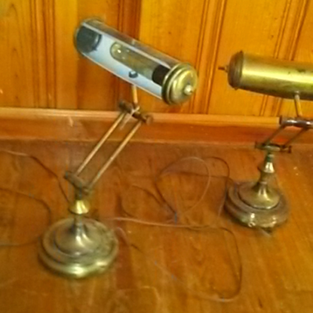 2 lamps - Picture 3 of 3
